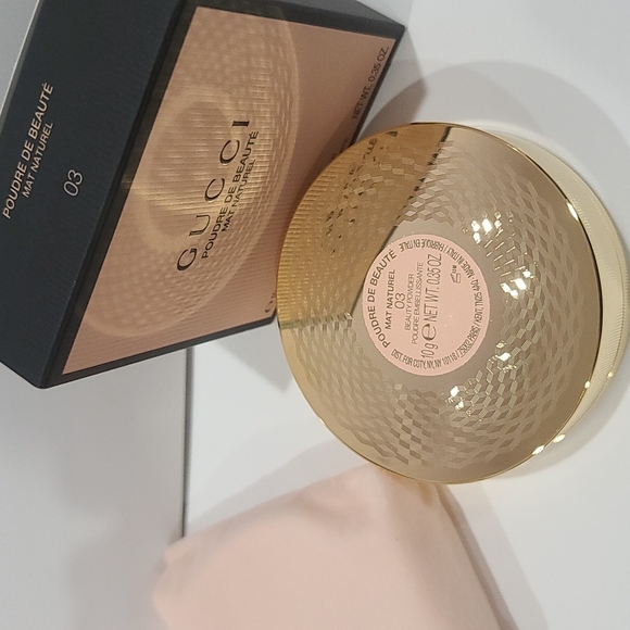 ⭐Gucci #03 MEDIUM Poudre De Beauté Mat Naturel Beauty Setting Powder ✅ BNIB - Picture 11 of 15